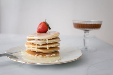 アガベシロップの美味しい使い方レシピ10選｜コーヒー・パンケーキ・料理に
